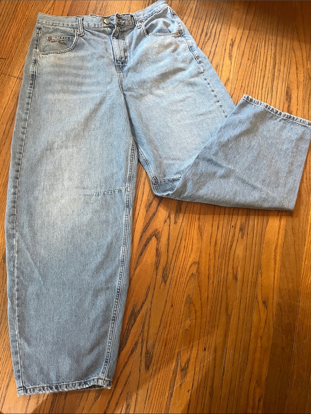 BDG Light Blue Relaxed Straight Men’s Jeans